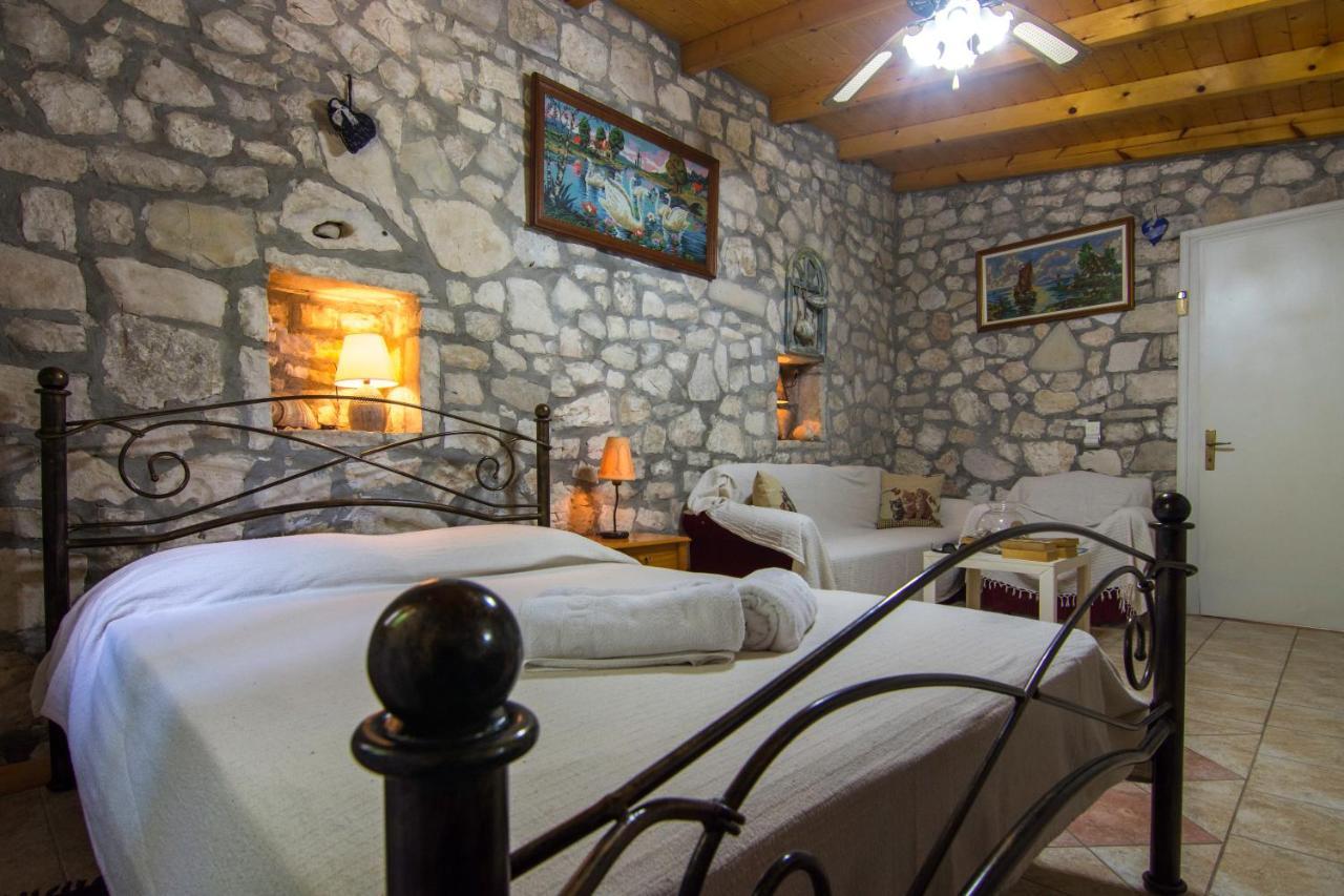 Soula House Villa Gaios Esterno foto